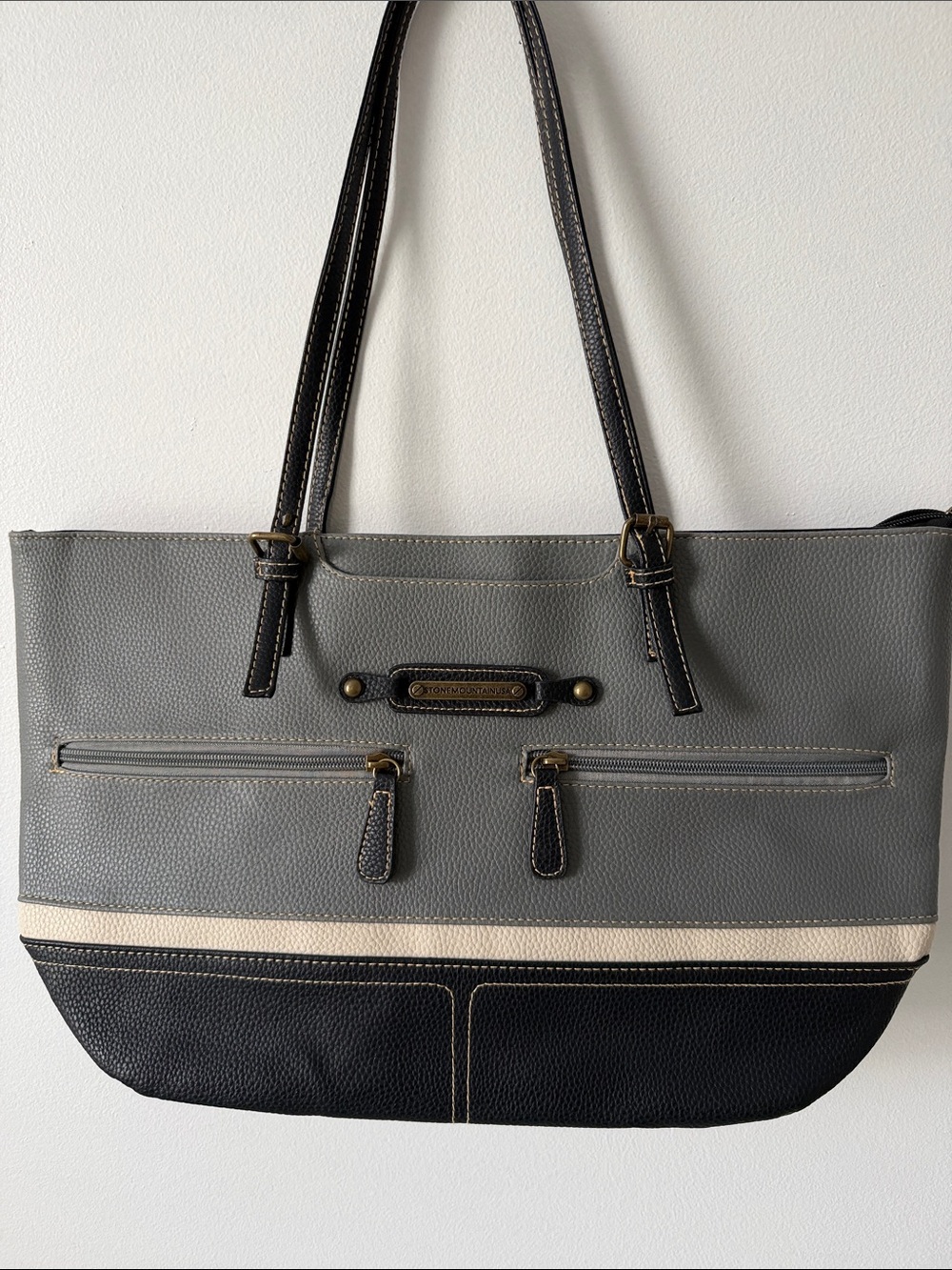Stone Mountain Accessories Gray, Black & Cream Tote Bag